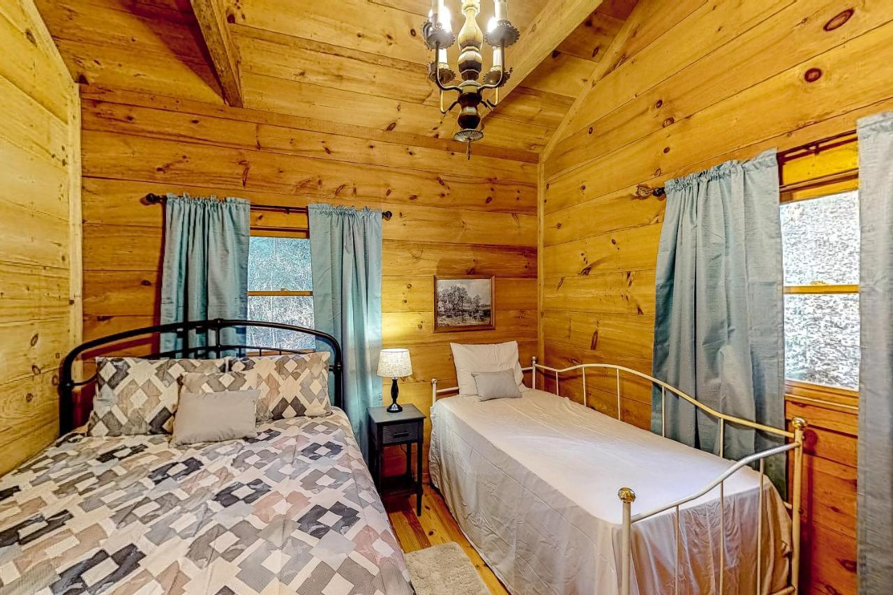 The Scaly Mountain Cabin Esterno foto